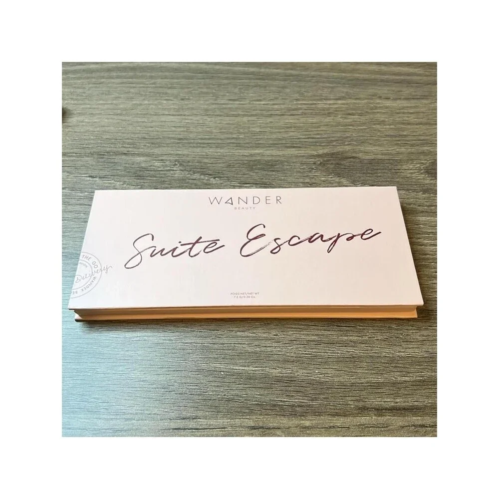 Wander Beauty Suite Escape Eyeshadow Palette